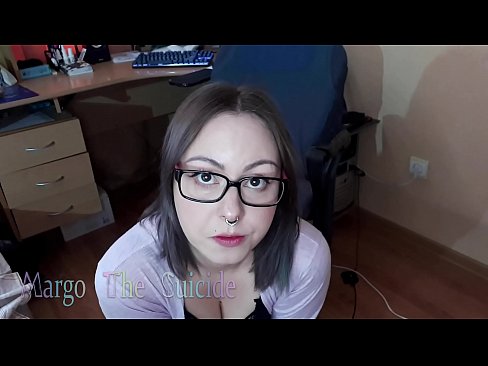 ❤️ Seksīga meitene ar brillēm sūc dildo dziļi kamerā ❤ Porno pie porno lv.bsglass.ru ❌❤