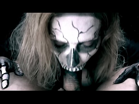 ❤️ Demoniska meitene sūc locekli ar savu melno muti un norij spermu. ❤ Porno pie porno lv.bsglass.ru ❌❤